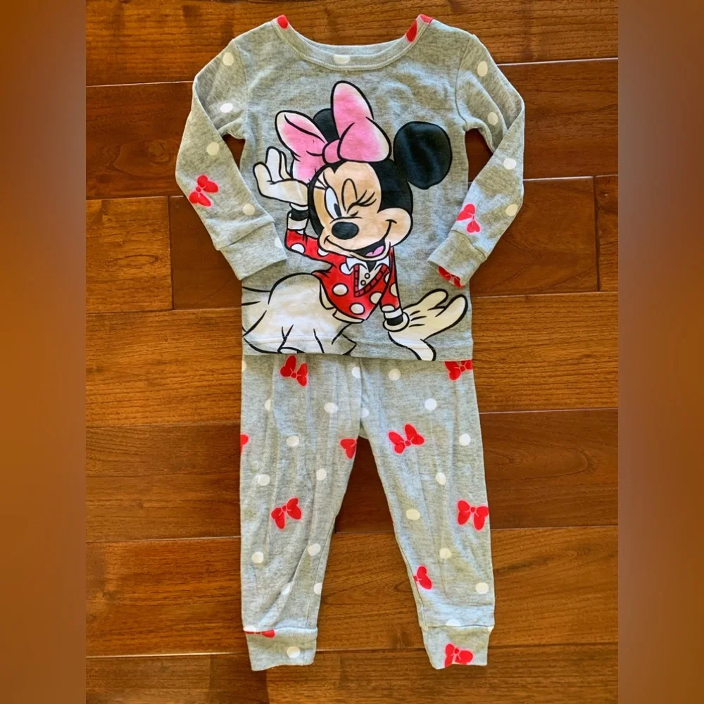 Girls Pajama Sets 4 piece Lot Size 2T Hearts Valentines Disney Minnie Old Navy